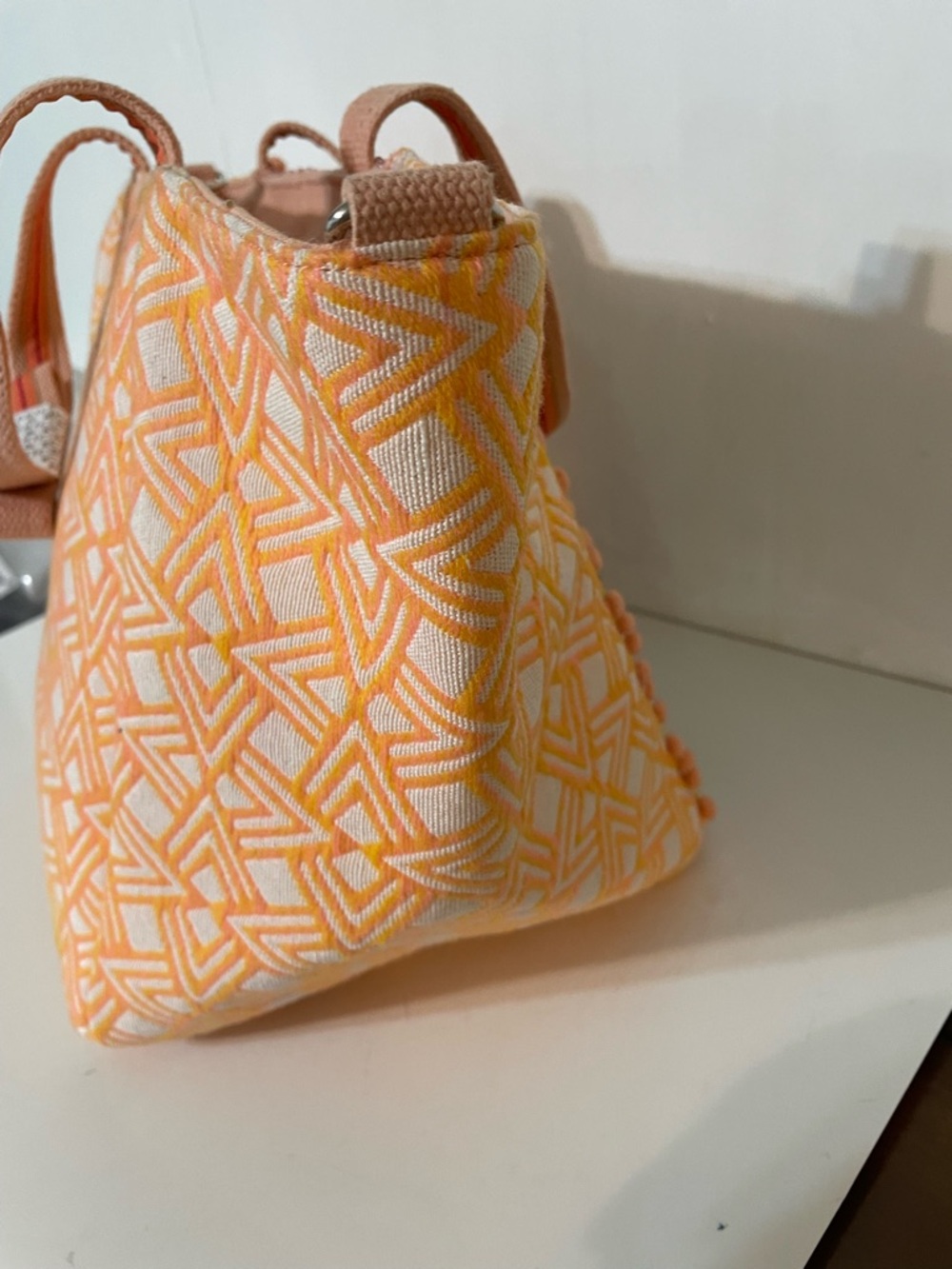 America & Beyond Beaded Bag - Picture 5 of 10